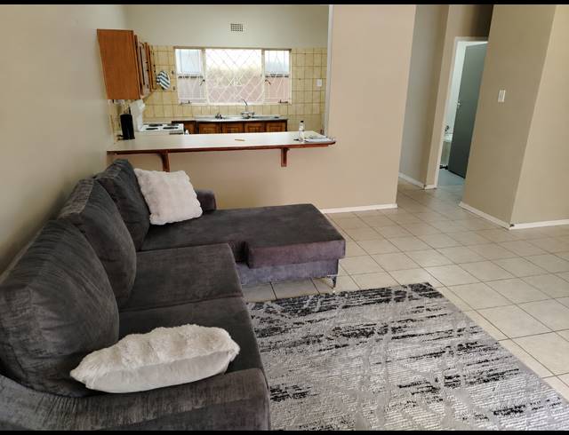2 BEDROOM TOWNHOUSE FOR SALE IN RUSTENBURG CENTRAL